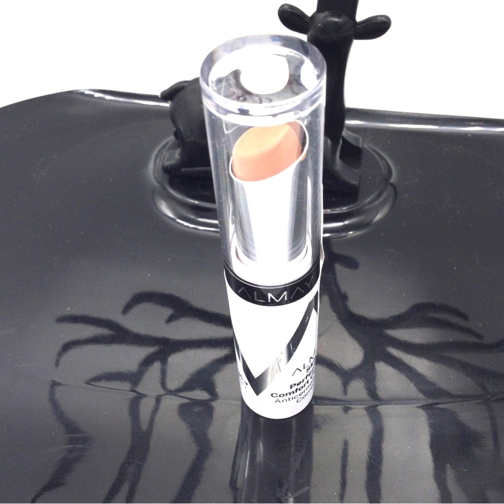 Almay Cream Concealer. New